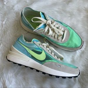 Women’s Nike Waffle One Running Shoes
